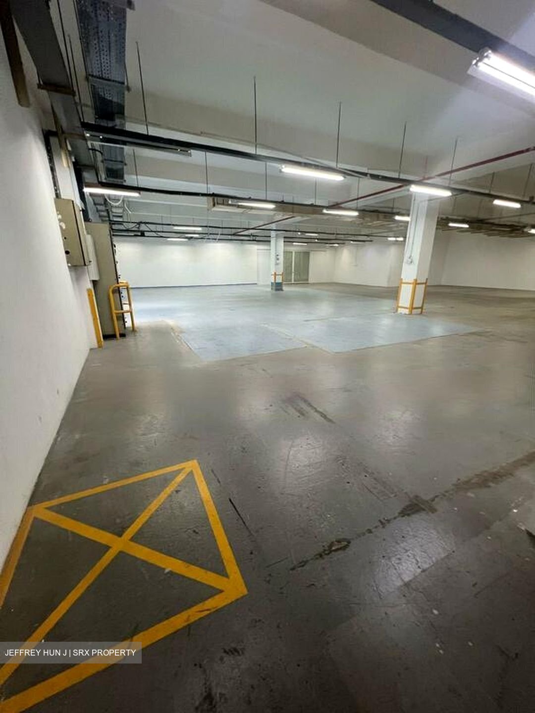 Penjuru Road (D22), Warehouse #457443991